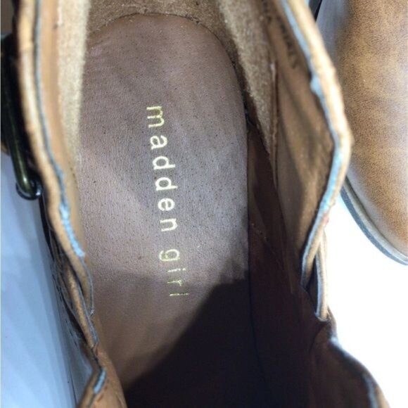 Madden Girl Women’s Slip On Ankle Boot with Buckle, Brown, size 7 - Picture 6 of 7